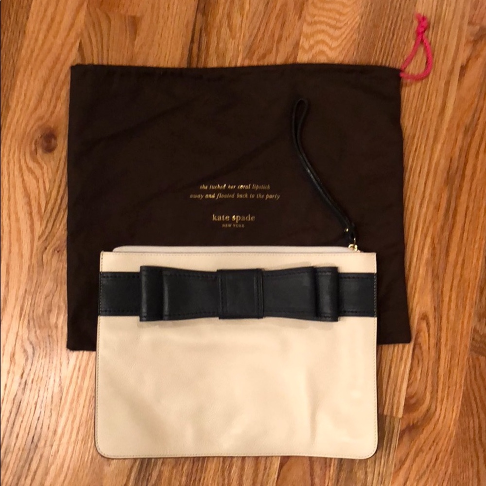 Kate Spade Creme w/ Navy Bow Large Clutch Bag